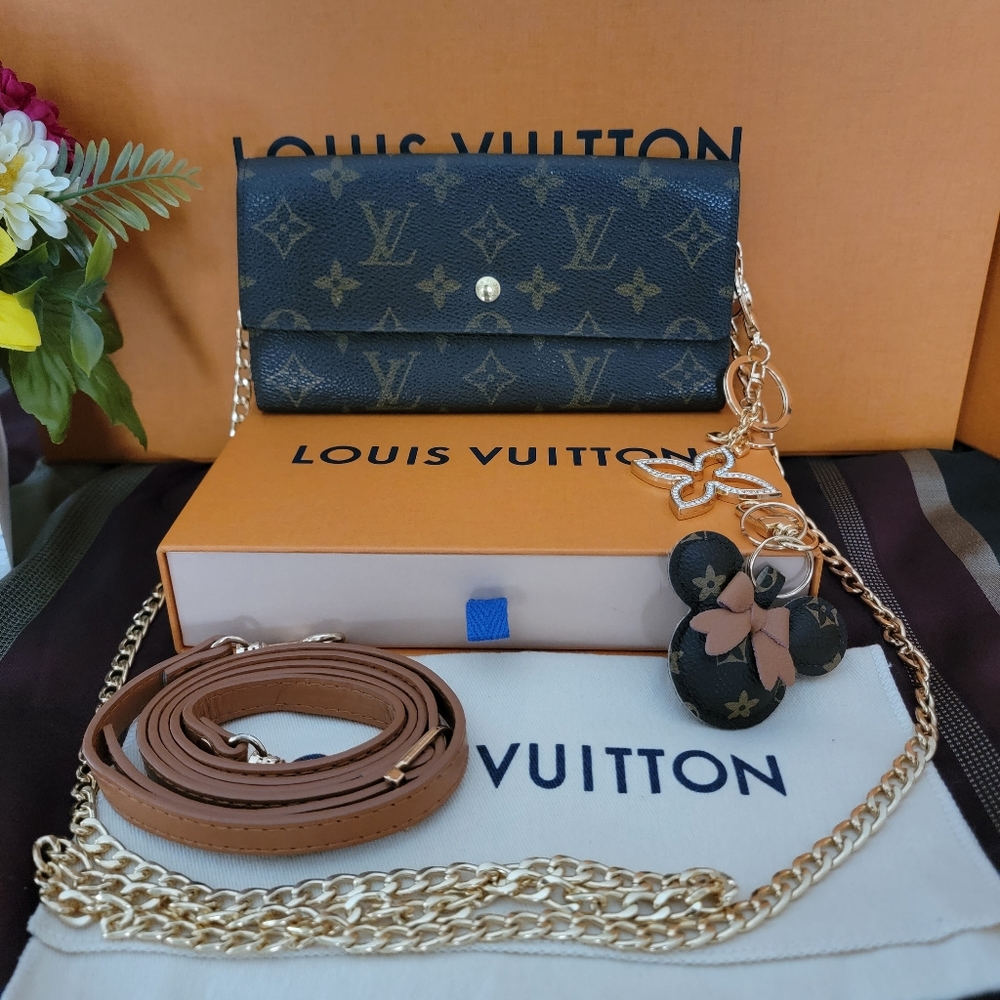 🤎Authentic Louis Vuitton Monogram Sarah Wallet Women's Large Wallet🤎 - Picture 3 of 17
